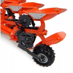 1/32 High Detail Kubota RM3005V Reversible 6 Bottom Plow $88.99 Kids' Play Tractors