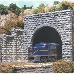 HO Scale Double Cut Stone Tunnel Portal $32.92 Toy Vehicle Playsets